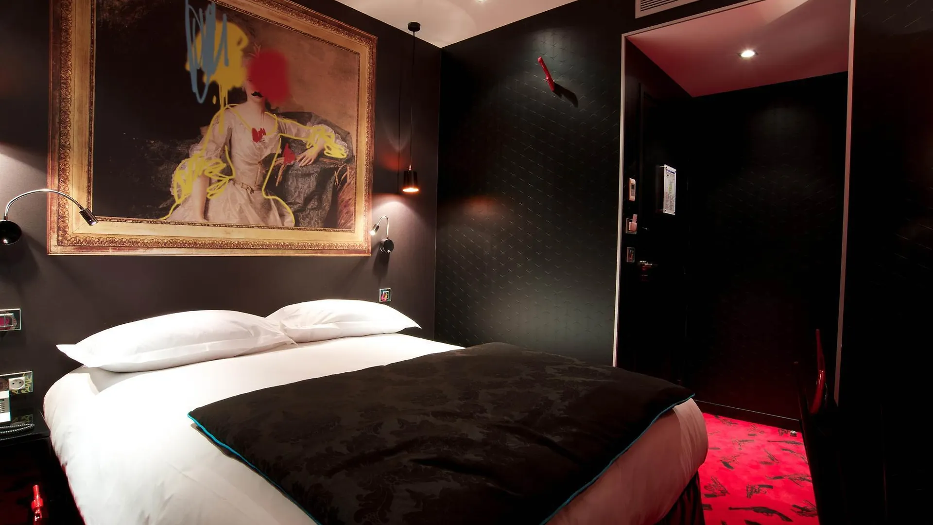 Vice Versa Hotel 4*